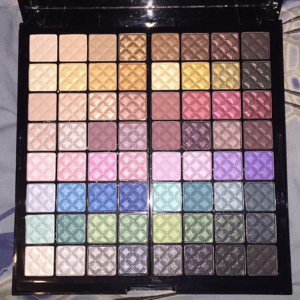 Beauty Essentials Face Collection - Picture 5 of 6